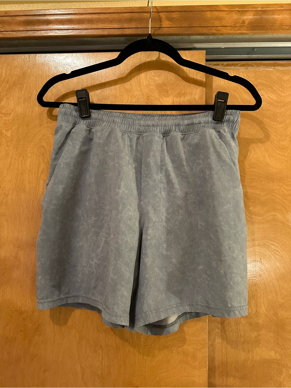 lululemon athletica Men's Athletic Shorts in Washed Gray-Blue
